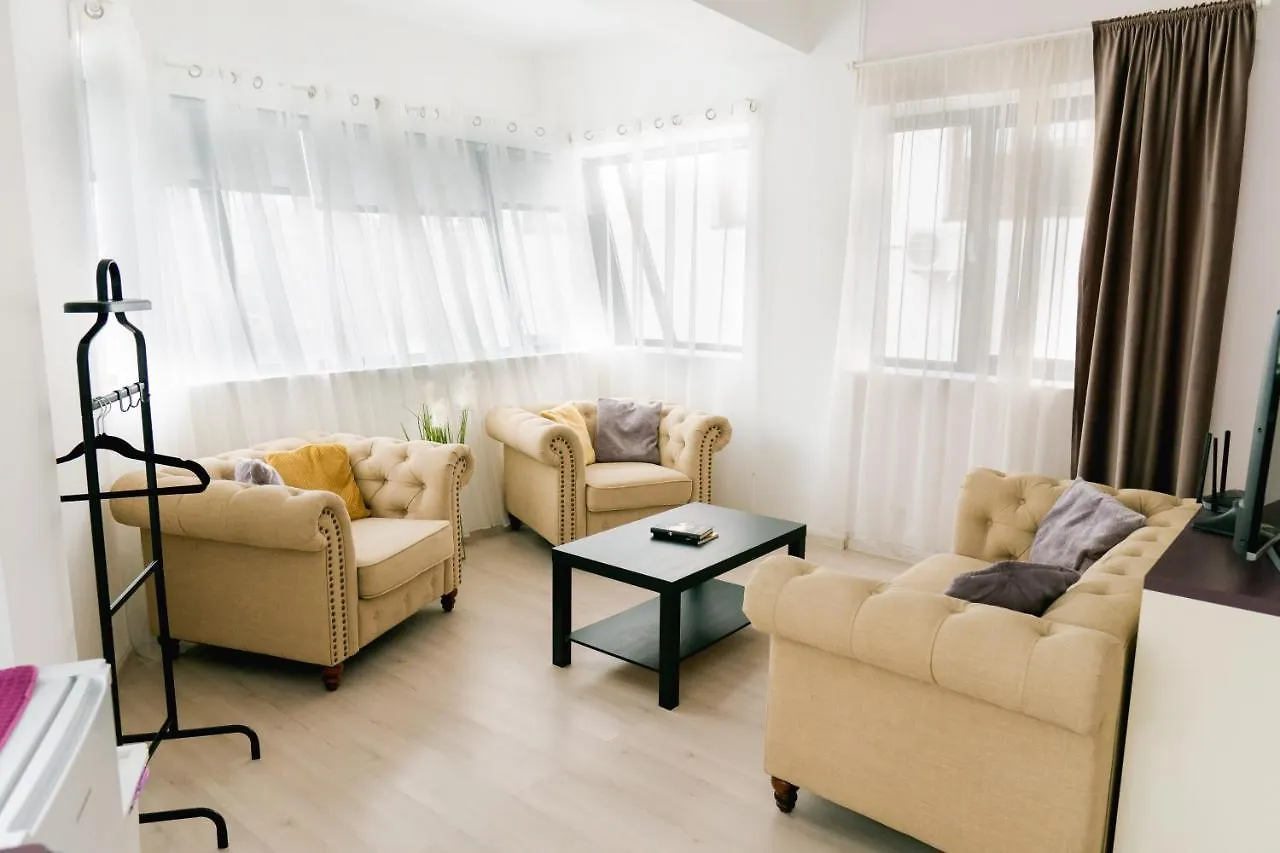 Chic Studio Bucarest 0*,