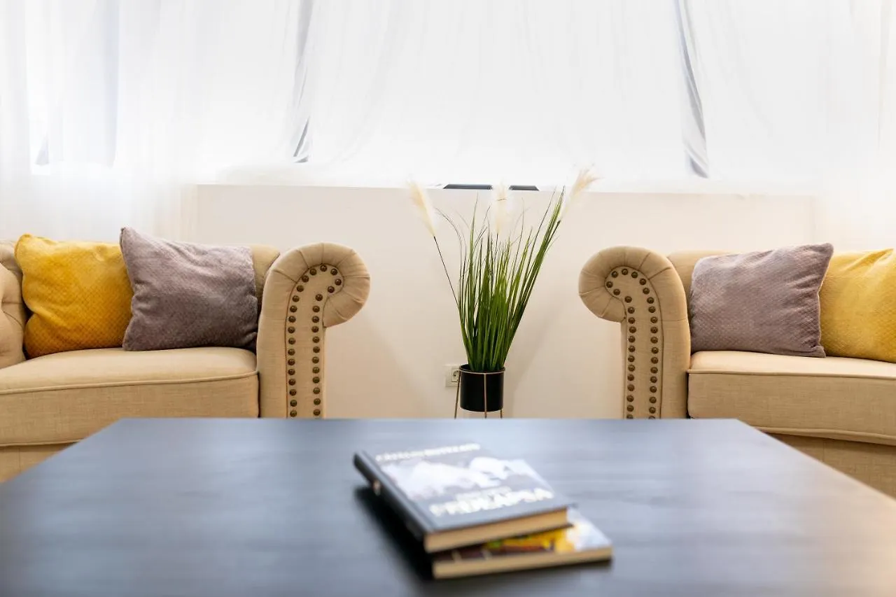 Apart-hotel Chic Studio Bucareste